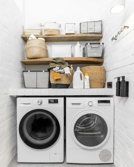 Zelf wasmiddel maken DIY wasmiddel van een blok zeep of zeepvlokken