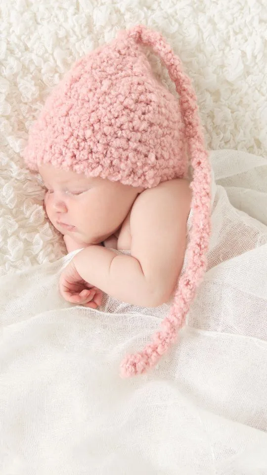 Babyfotografie, new born fotografie baby, kleintje, slaapt veel en lief