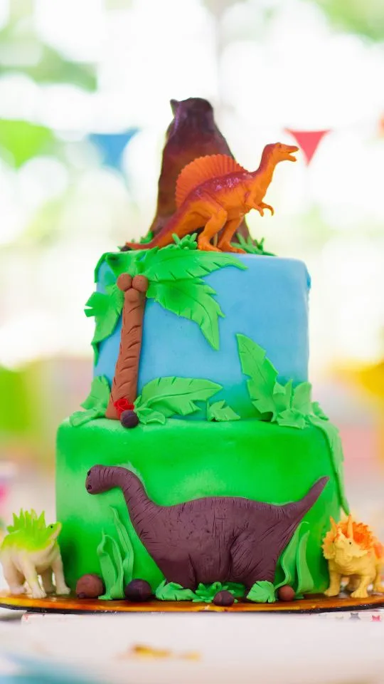DINO kinderfeestje verjaardagsfeestje leuk budget kinderen kleuters dinosaurus