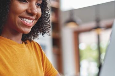 remote geld verdienen werken in loondienst of als zzp-er, ondernemer, freelancer