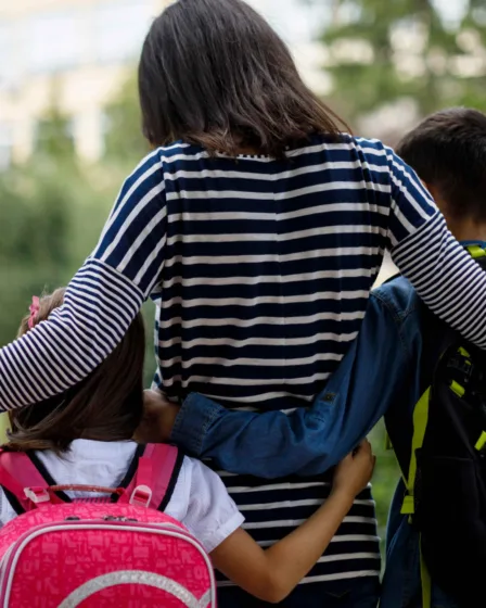 alleenstaande moeder single met twee kinderen, femicide, vrouwenhaat, moord op vrouwen