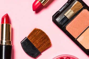 duurzame en budgetvriendelijke make-up, verschil natuurlijke en biologische cosmetica, organisch of organic